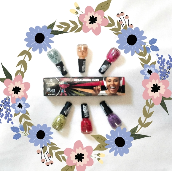 China Glaze mini Trolls World Tour Headlining Hues - Picture 3 of 3